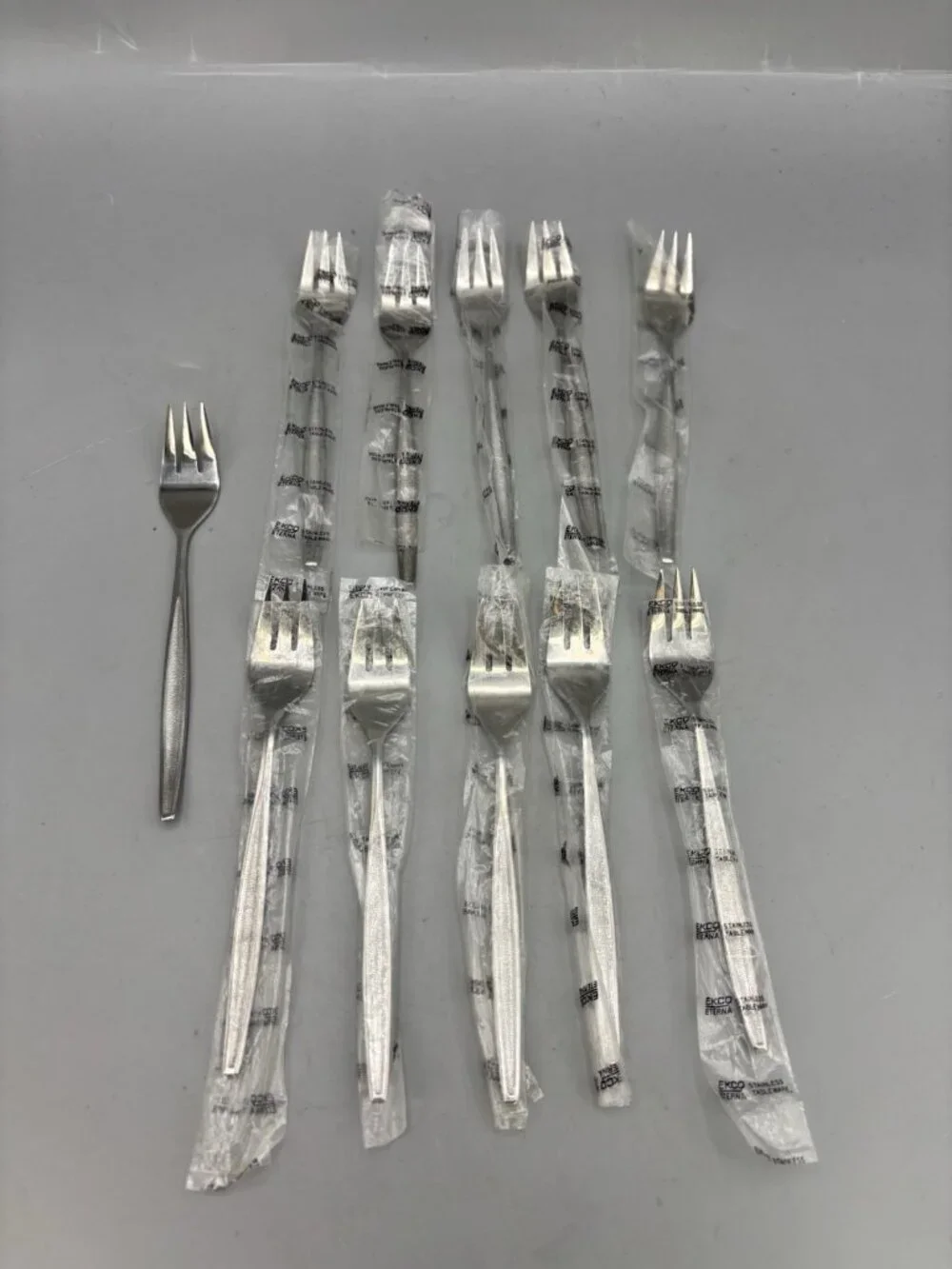 11 Ekco Eterna SORORITY Cocktail Forks 5-3/4